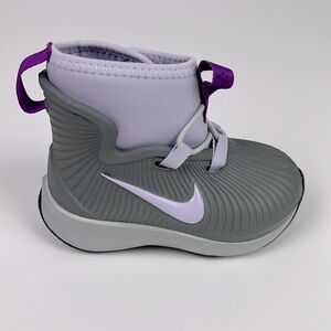 NEW‎ NIKE BINZIE BOOTS - TODDLER